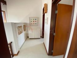 Sobrado para Venda em São Sebastião - 4