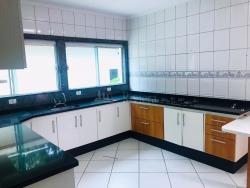 Sobrado para Venda em São Sebastião - 5