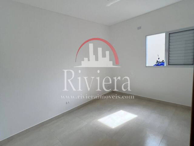 Apartamento para Venda em Caraguatatuba - 2