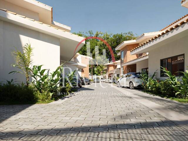 Casa para Venda em São Sebastião - 2