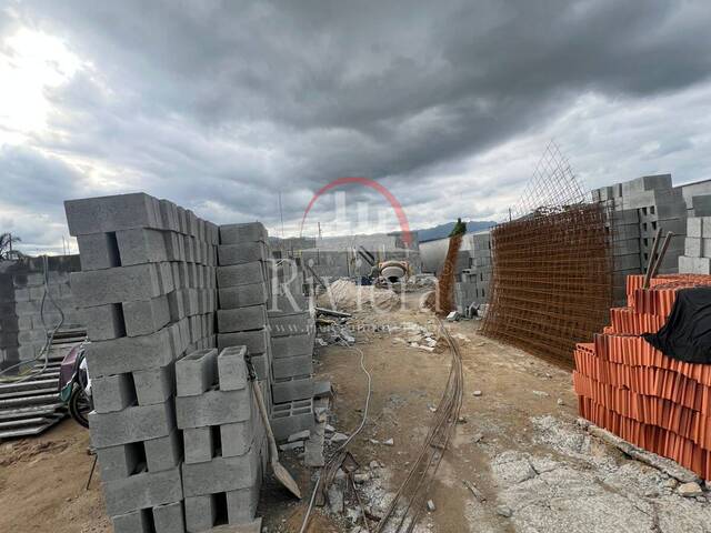 #V1000033 - Casa em condomínio para Venda em Caraguatatuba - SP - 2