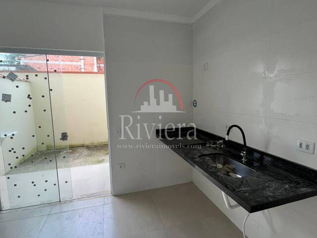 Apartamento para Venda em Caraguatatuba - 3