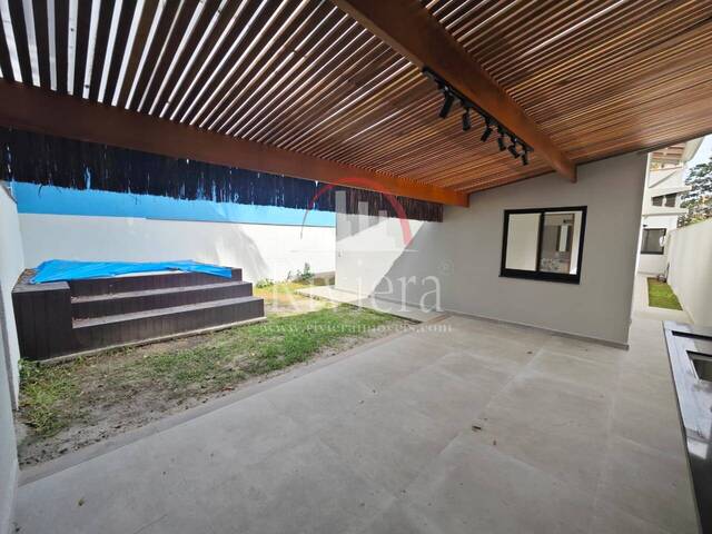 Casa para Venda em São Sebastião - 4