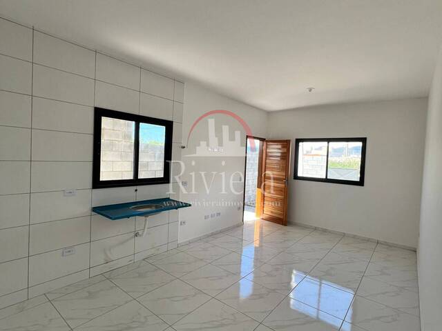 Casa para Venda em Caraguatatuba - 2