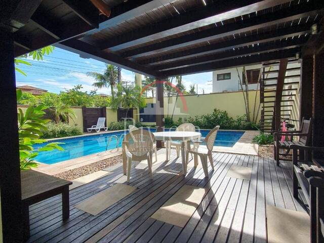 #V040120 - Casa para Venda em São Sebastião - SP