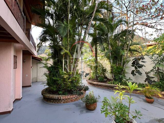 #V100113 - Casa para Venda em São Sebastião - SP - 2