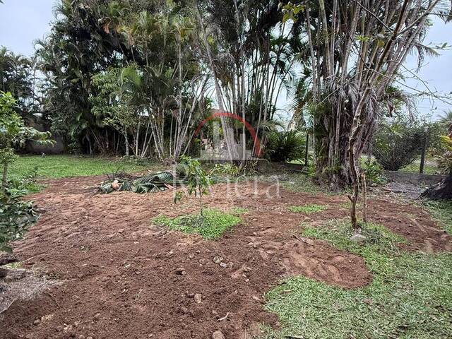 Terreno para Venda em Caraguatatuba - 5