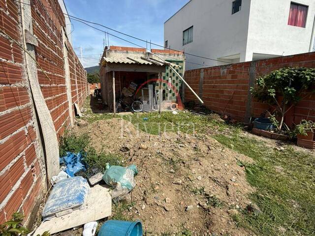 #V2200051 - Casa para Venda em Caraguatatuba - SP - 3