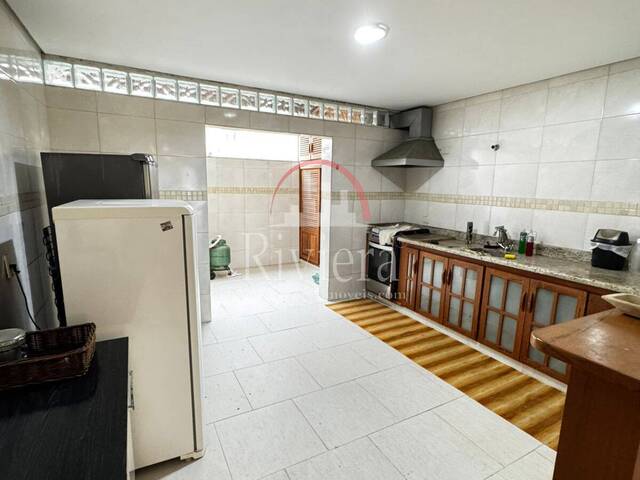 #V040136 - Casa para Venda em São Sebastião - SP - 2