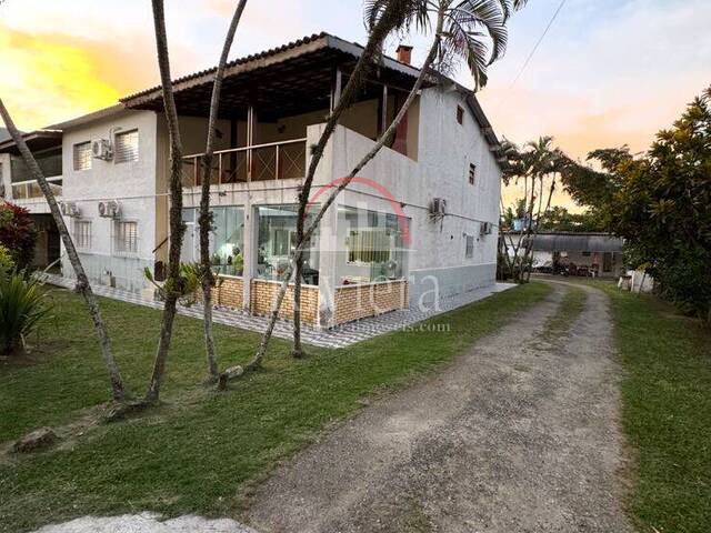 #V0500006 - Casa para Venda em São Sebastião - SP - 1