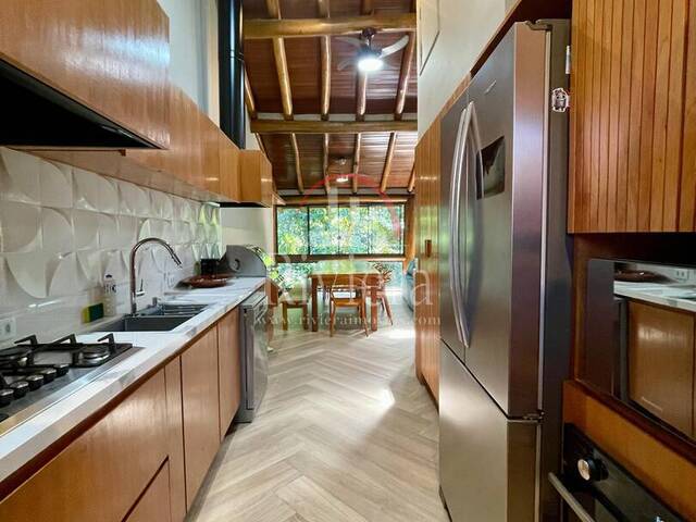 #V0200201 - Casa para Venda em São Sebastião - SP - 2