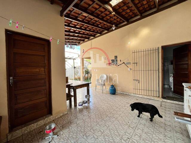 Sobrado para Venda em São Sebastião - 5