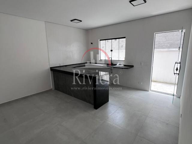 Casa para Venda em Caraguatatuba - 2