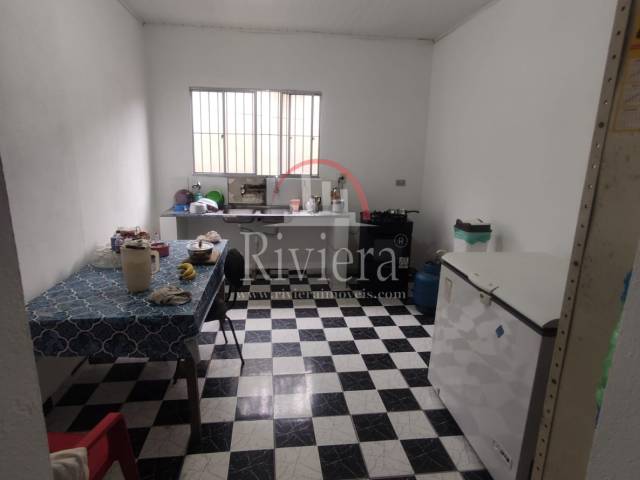 Casa para Venda em Caraguatatuba - 2