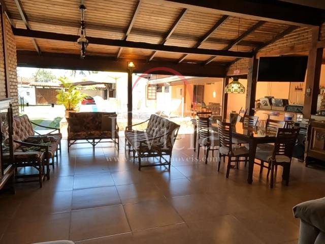 Casa para Venda em Caraguatatuba - 4