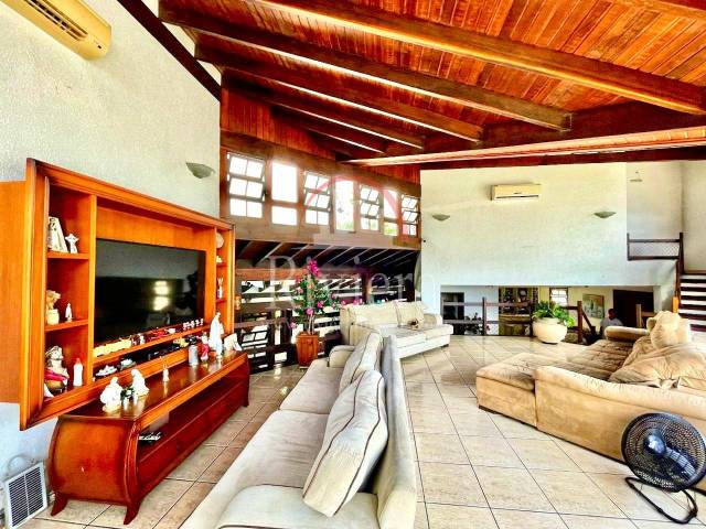 #V2500058 - Casa para Venda em Caraguatatuba - SP - 1