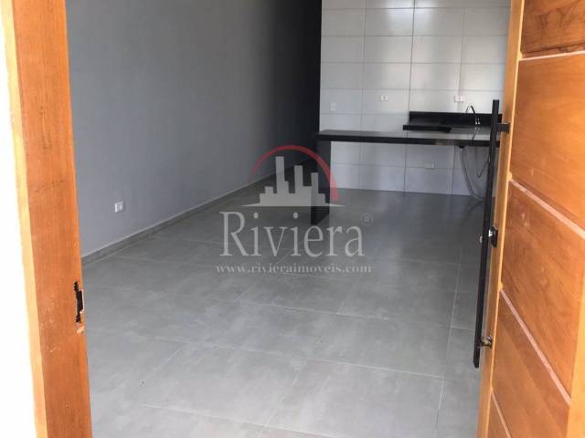 Casa para Venda em Caraguatatuba - 2