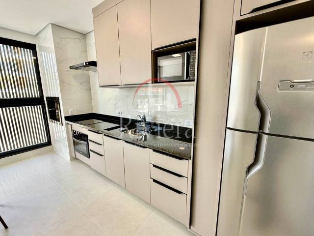 Apartamento para Venda em Caraguatatuba - 2