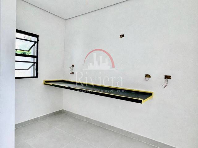 Casa para Venda em Caraguatatuba - 2