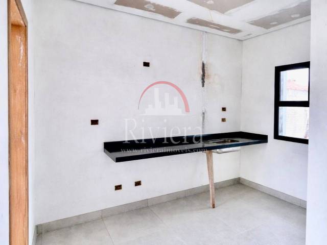 Casa para Venda em Caraguatatuba - 2