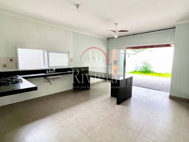 Casa para Venda em Caraguatatuba - 2