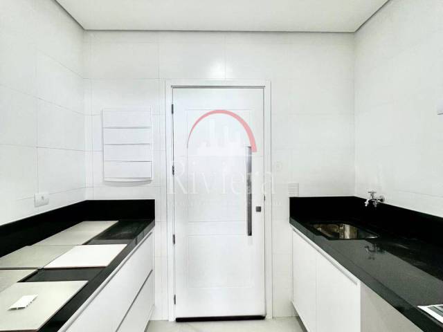 Apartamento para Venda em Caraguatatuba - 2