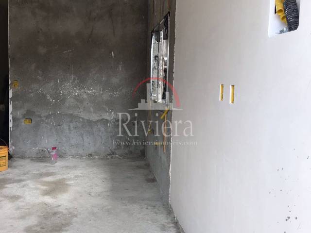 Casa para Venda em Caraguatatuba - 2