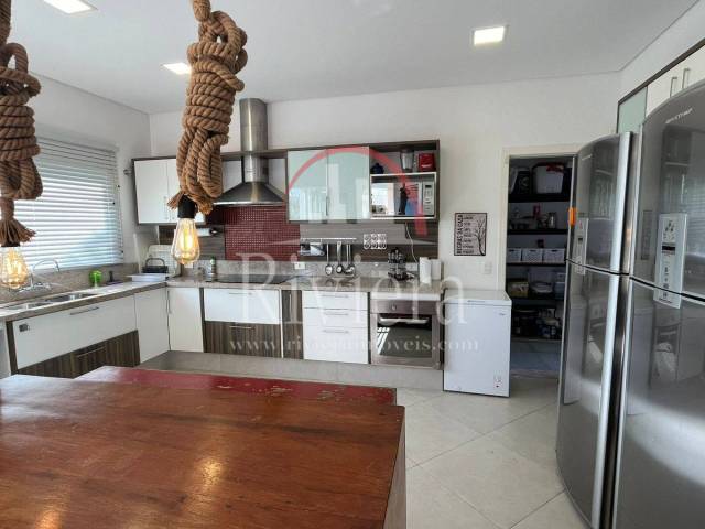 Casa para Venda em São Sebastião - 2