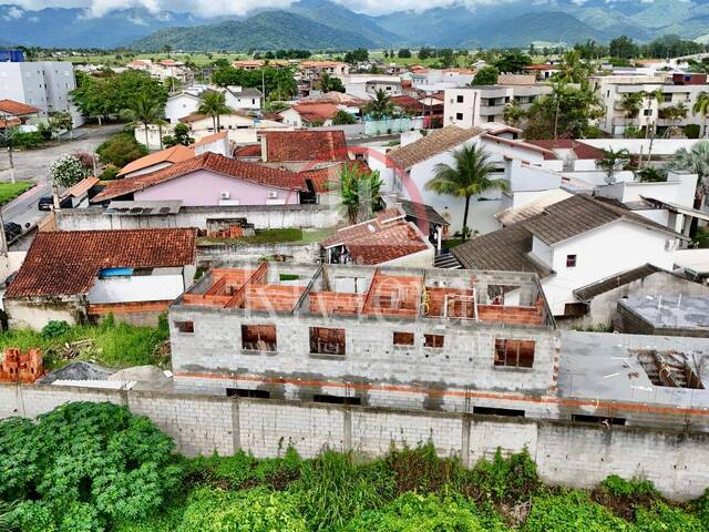 #V2500134 - Sobrado para Venda em Caraguatatuba - SP - 2