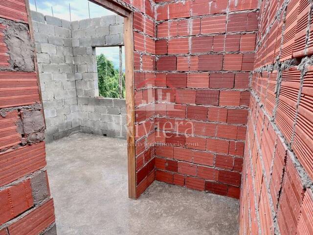 Sobrado para Venda em Caraguatatuba - 5