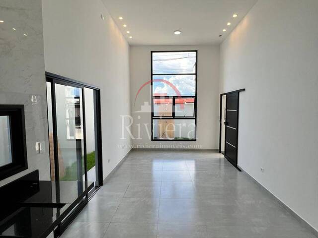 Casa para Venda em Caraguatatuba - 5