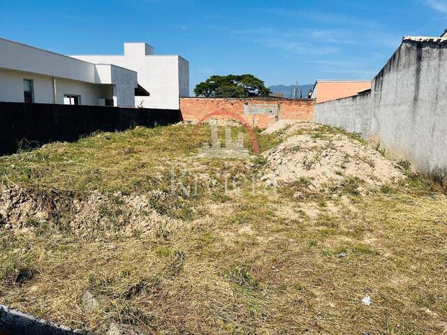 Venda em Pontal de Santa Marina - Caraguatatuba