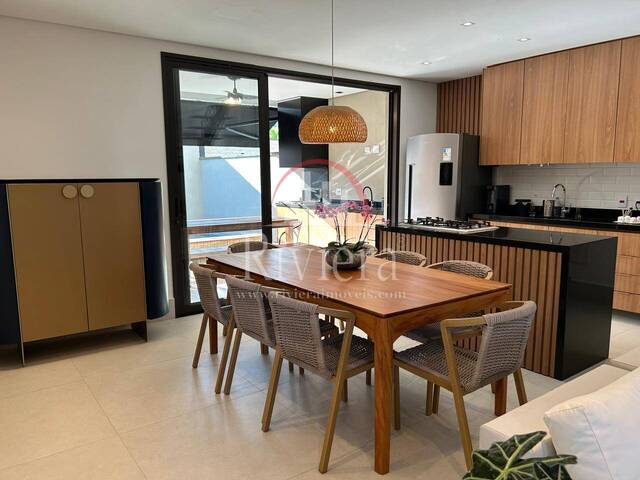 Venda em Praia de Juquehy - São Sebastião