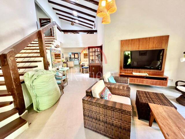 #V0900030 - Casa para Venda em São Sebastião - SP - 1