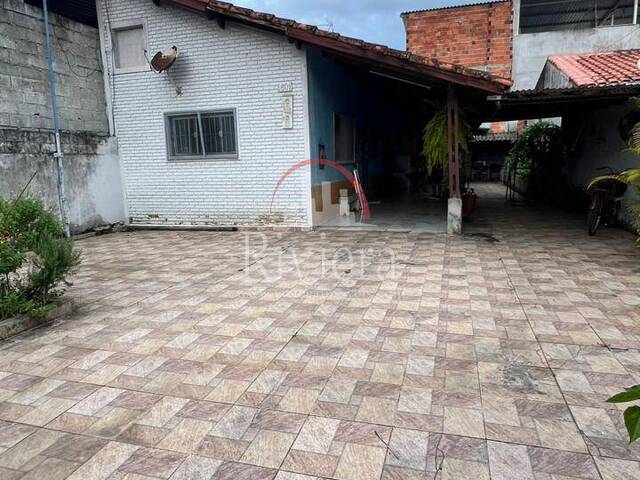 #V2300195 - Casa para Venda em Caraguatatuba - SP - 2