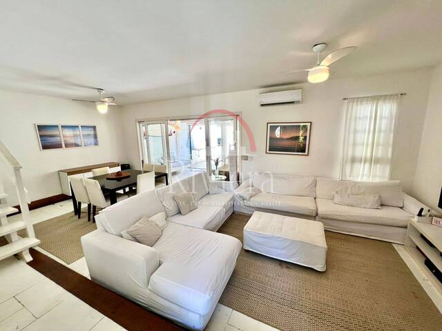 Venda em Praia de Camburi - São Sebastião