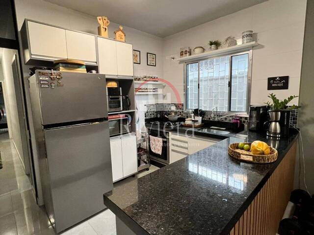 Casa para Venda em Caraguatatuba - 3