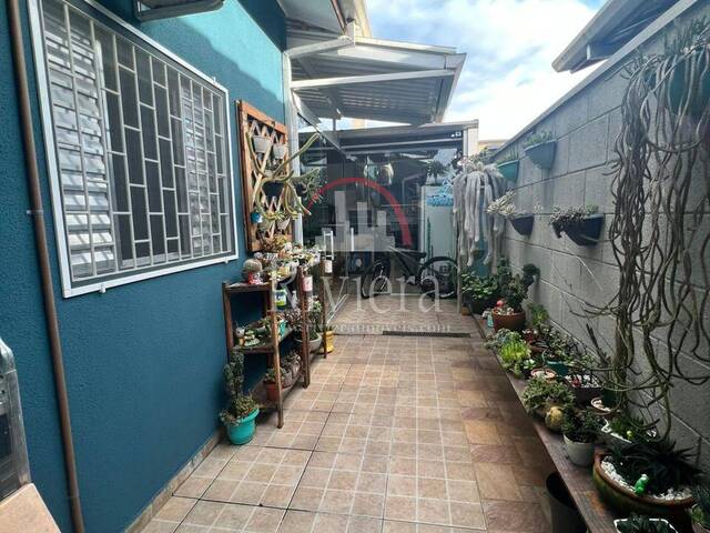 Casa para Venda em Caraguatatuba - 3