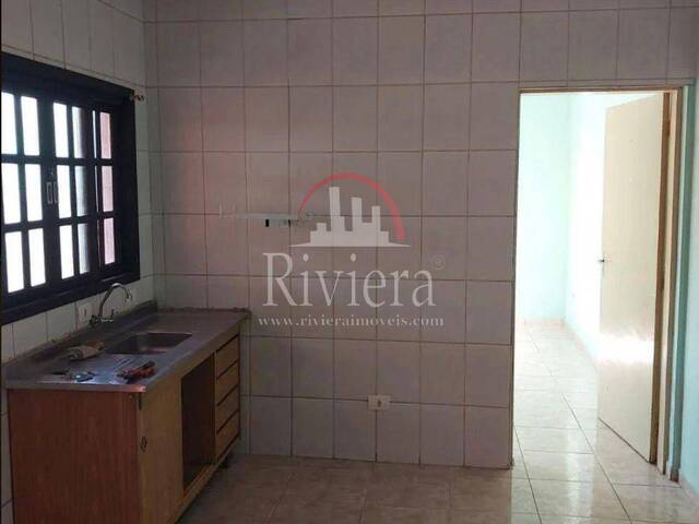 Casa para Venda em Caraguatatuba - 2