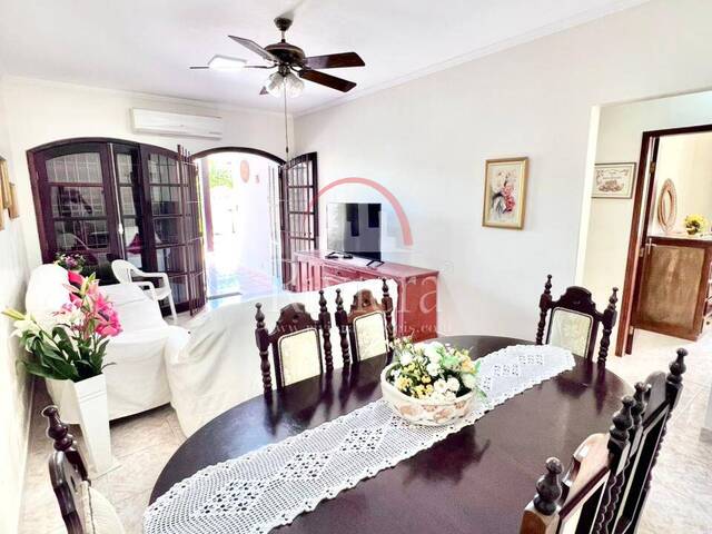 Casa para Venda em Caraguatatuba - 5