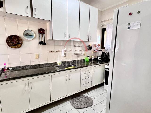 Apartamento para Venda em Caraguatatuba - 2