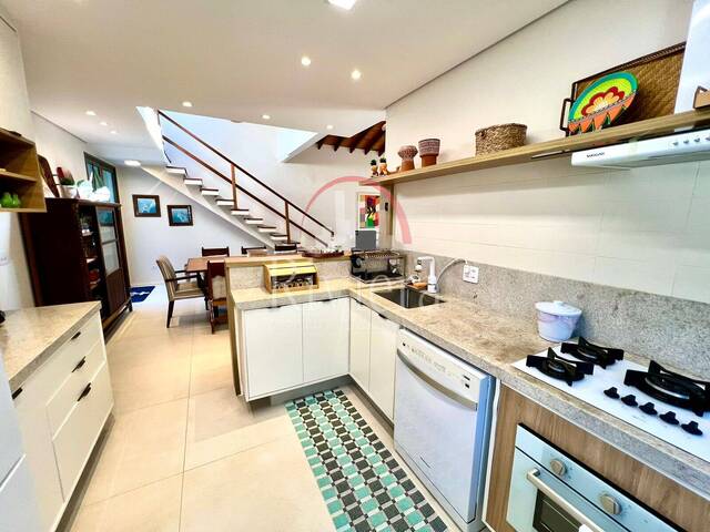 Casa para Venda em São Sebastião - 2