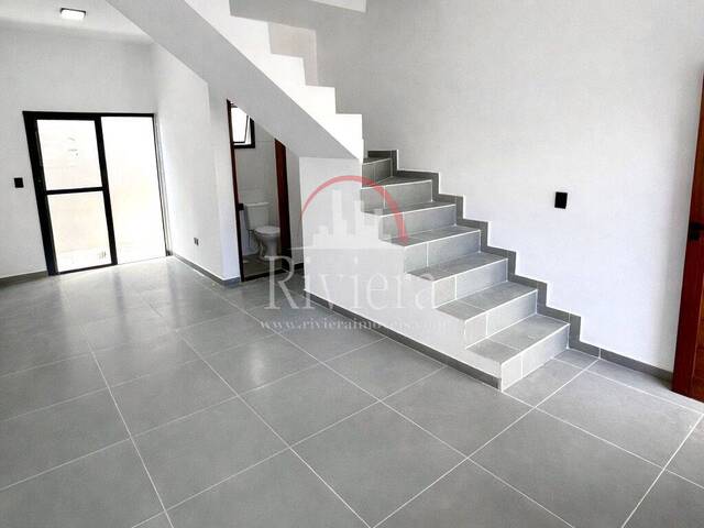 Casa para Venda em Caraguatatuba - 4