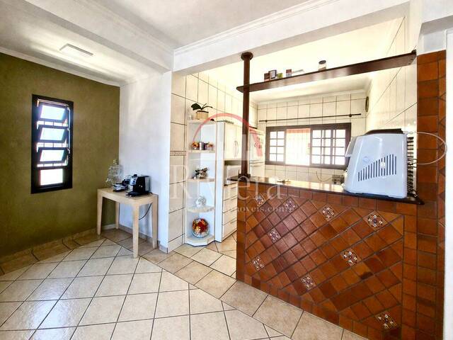 Casa para Venda em Caraguatatuba - 3