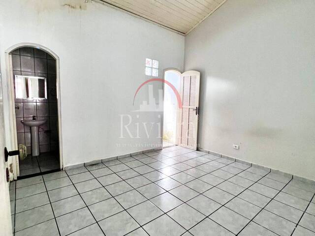 Casa para Venda em Caraguatatuba - 2