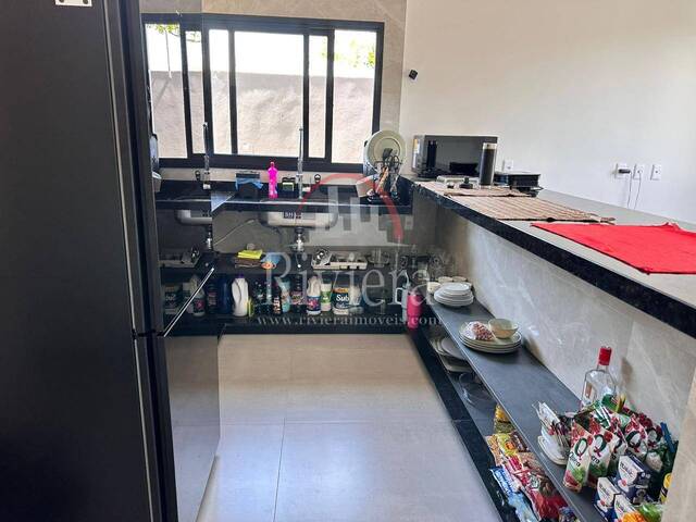 Casa para Venda em Caraguatatuba - 2