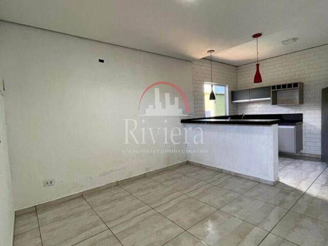 Casa para Venda em Caraguatatuba - 2