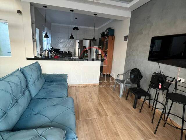 Casa para Venda em Caraguatatuba - 2