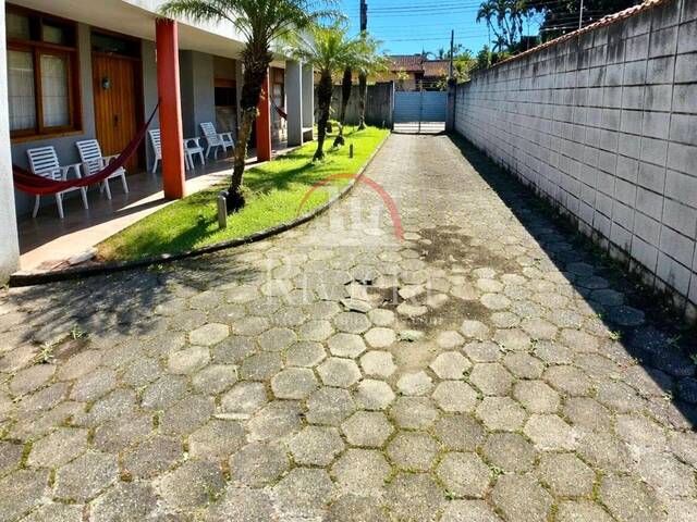 Casa para Venda em Ubatuba - 3
