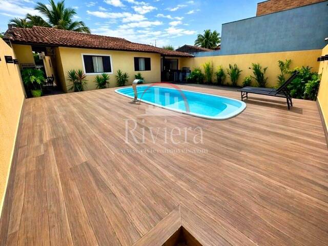 Casa para Venda em Caraguatatuba - 2
